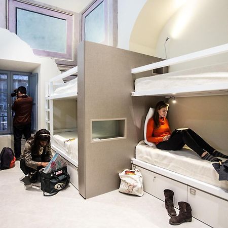 Little Italy Hostel Ex Chiesa S Donato Perugia Ngoại thất bức ảnh
