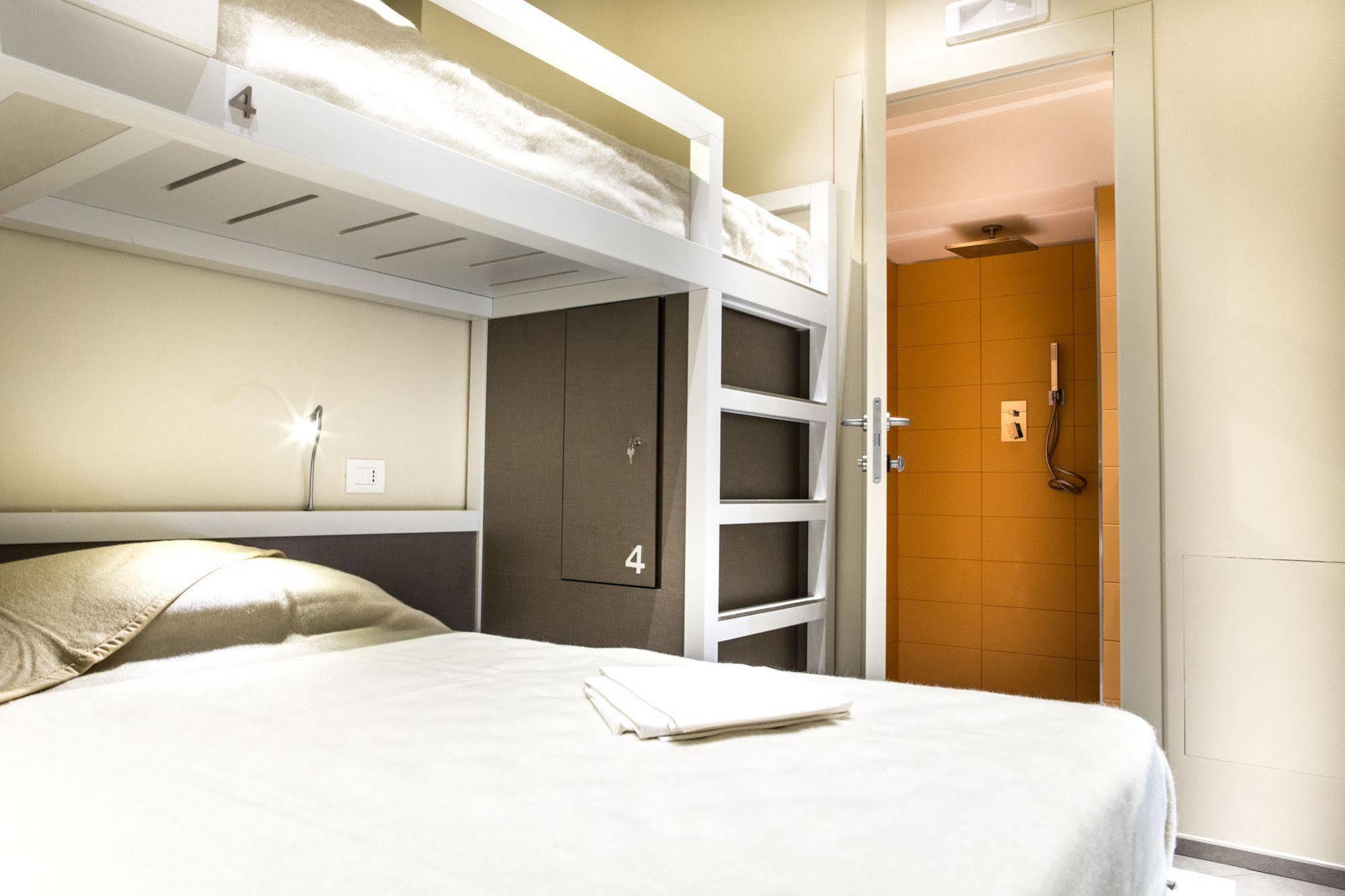 Little Italy Hostel Ex Chiesa S Donato Perugia Ngoại thất bức ảnh